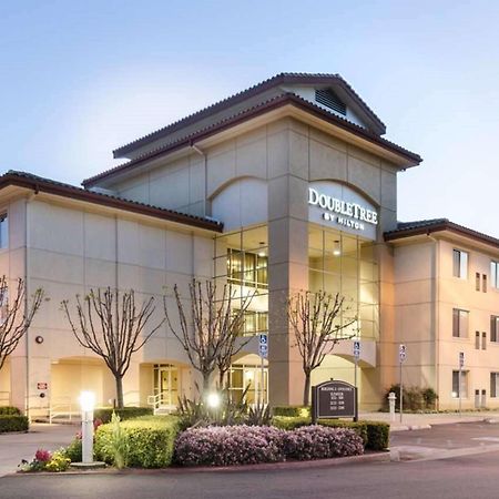 Doubletree By Hilton Ontario Airport Hotell Exteriör bild