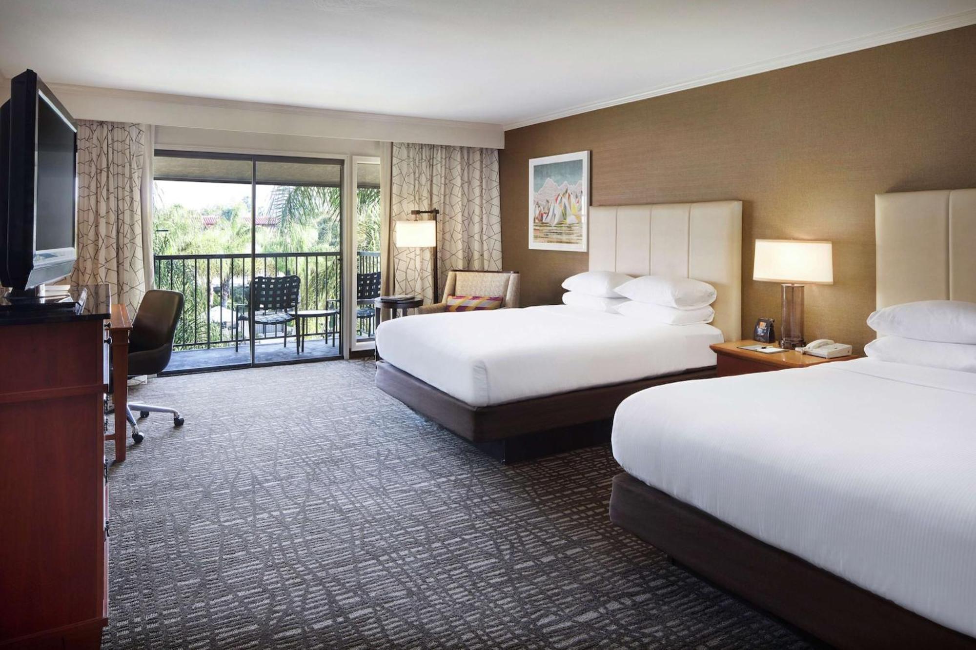 Doubletree By Hilton Ontario Airport Hotell Exteriör bild