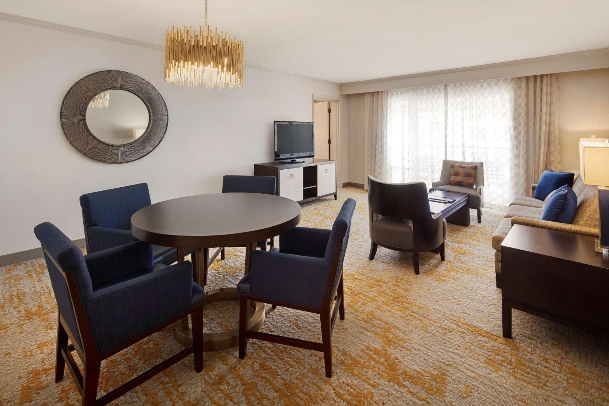 Doubletree By Hilton Ontario Airport Hotell Exteriör bild