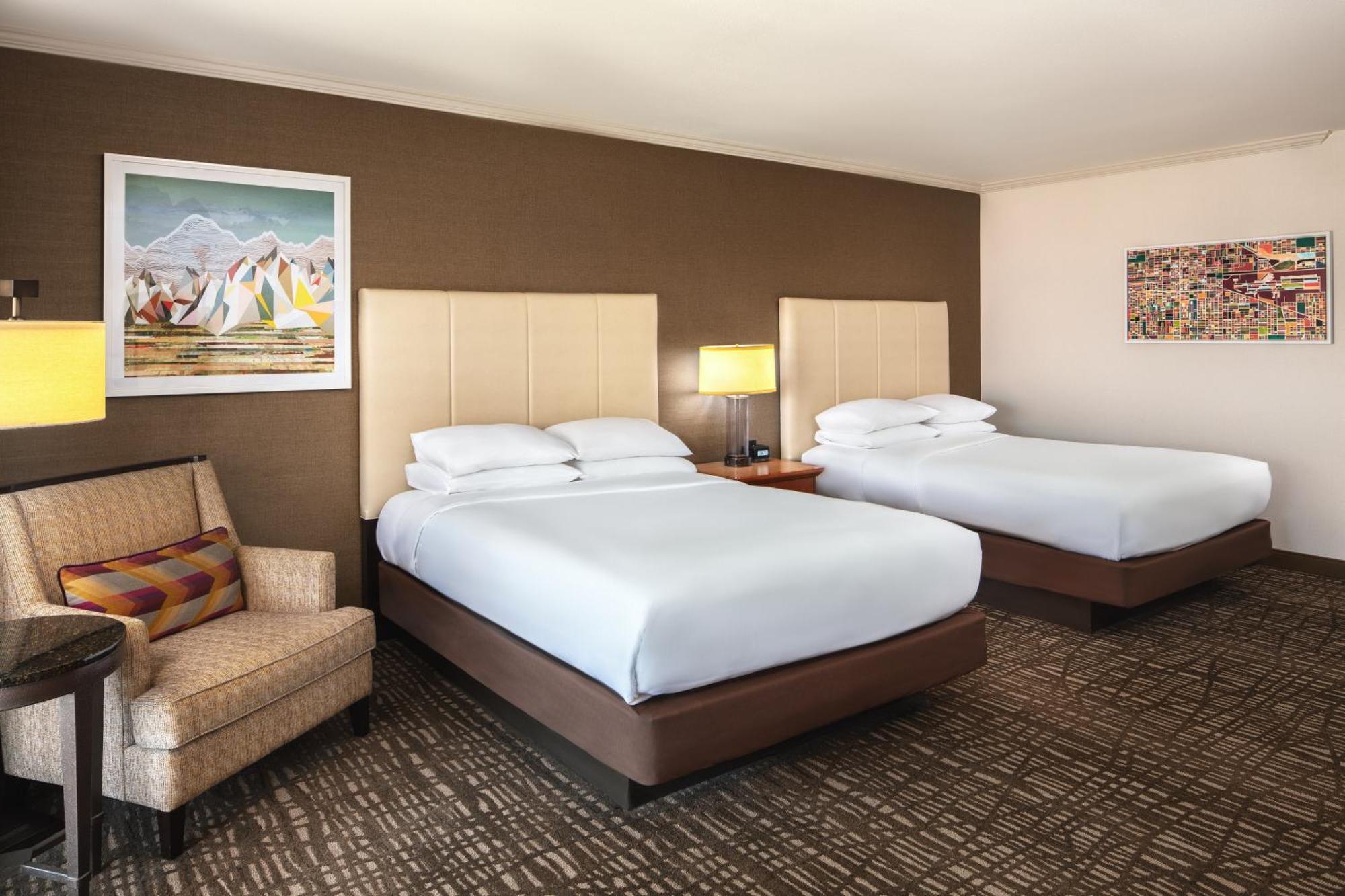 Doubletree By Hilton Ontario Airport Hotell Exteriör bild